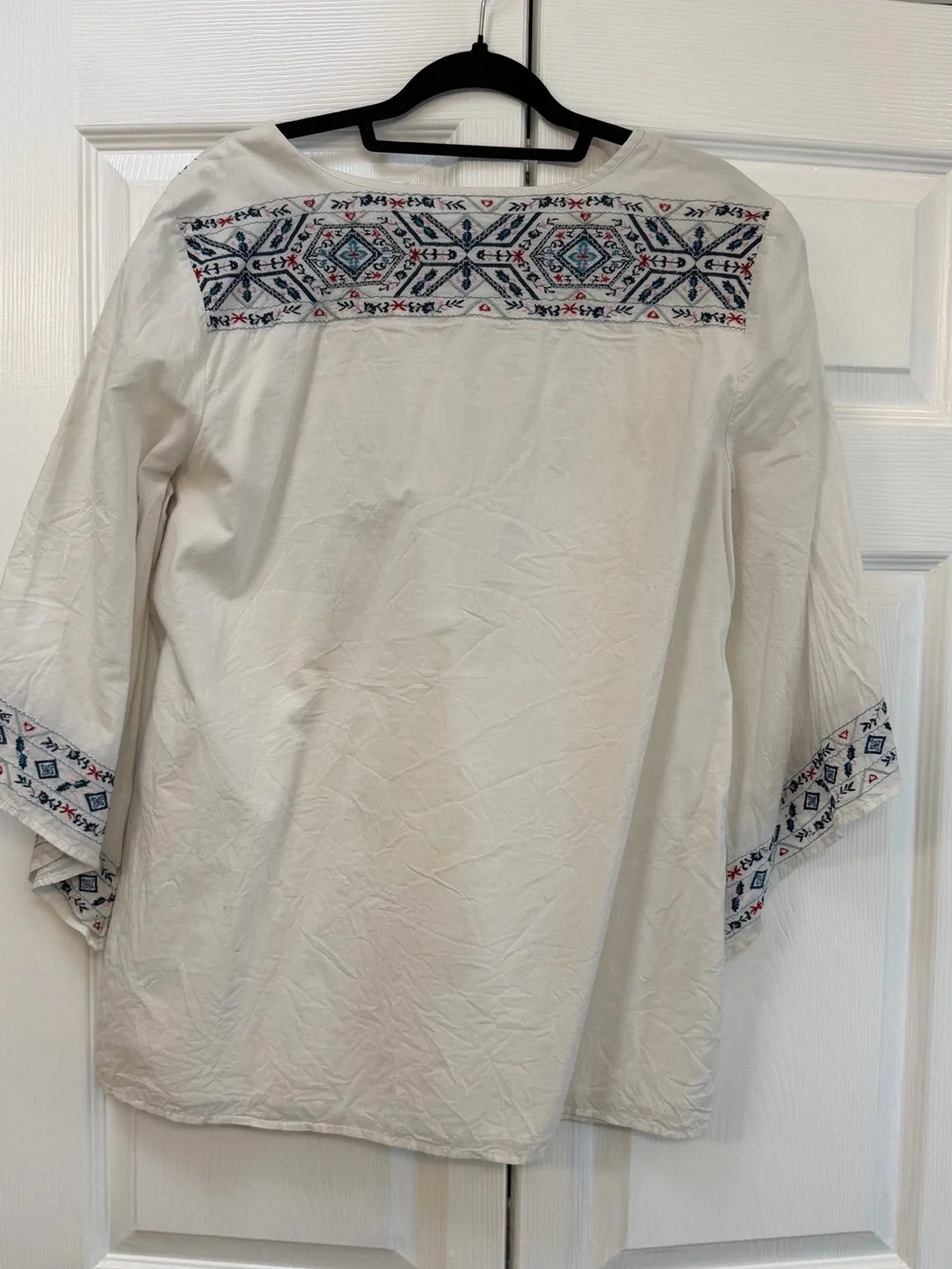 Chico's White Tunic with Blue and Red Embroidery